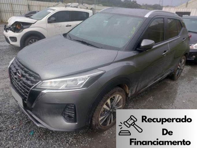 KICKS ADVANCE CVT 1.6 16V
